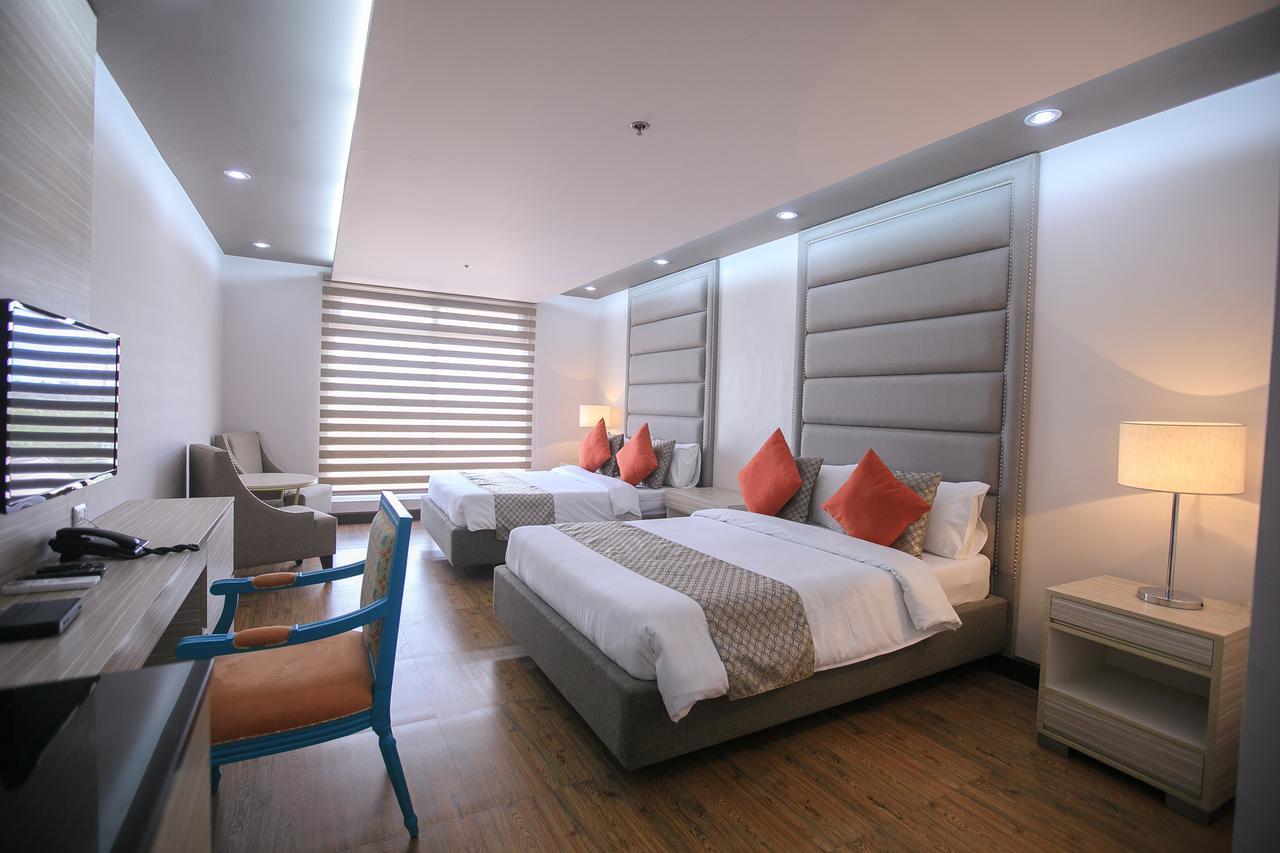 La Maja Rica Hotel Tarlac City Экстерьер фото