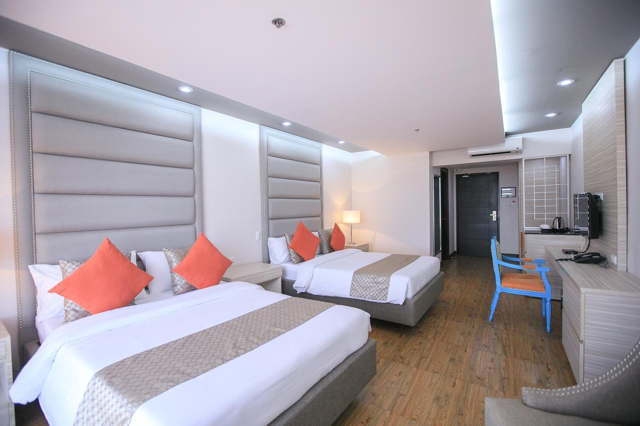 La Maja Rica Hotel Tarlac City Экстерьер фото